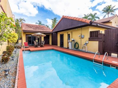 1057 NE 204th Ter, Miami, FL, 33179