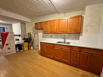 Rented by King Zone Realty Inc