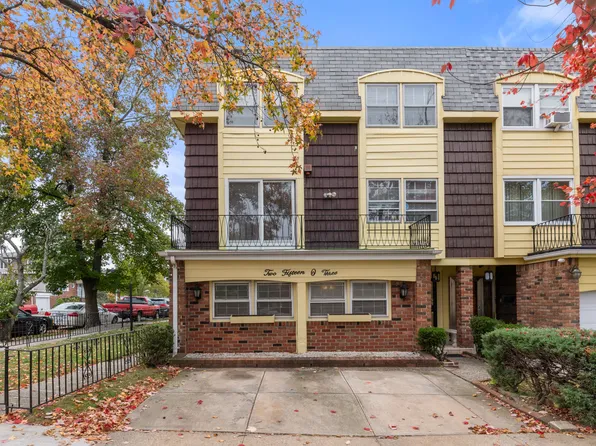 215-03 17th Avenue image 2 of 37