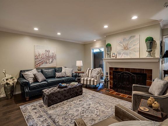 5th image of 2511 Beefeater Dr