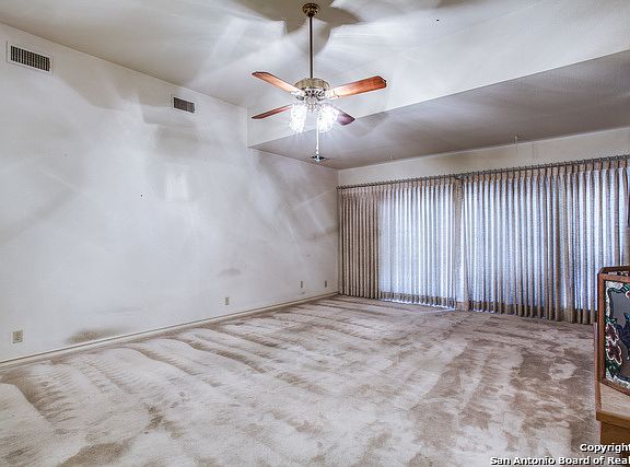 4th image of 16215 Garden Oaks St