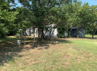 507 Travis St, Nocona, TX 76255