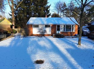 3440 Randolph Ave, Windsor, ON N9E3G1