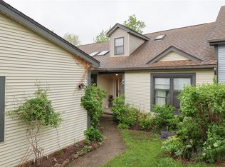 56 Midlakes Dr, Canandaigua, NY 14424