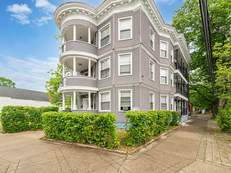 705 Dixwell Ave #1R — Photo 13