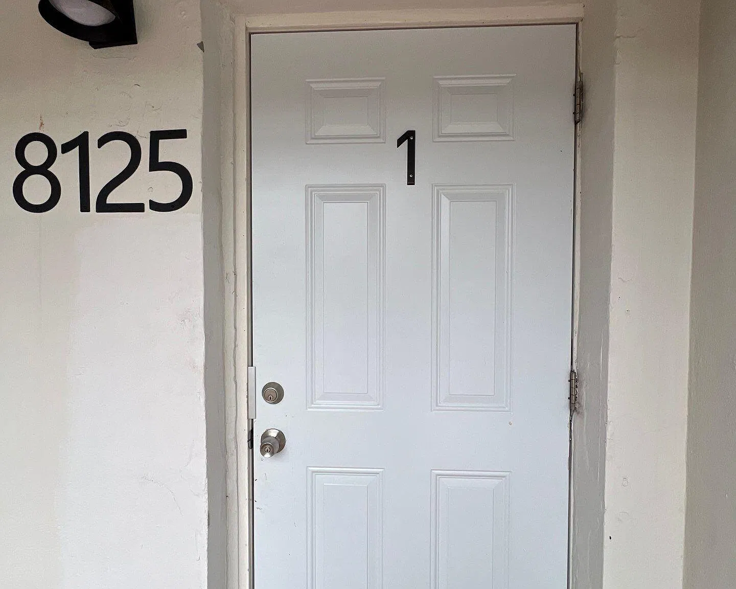 8125 NW 6th Ave — Photo 1