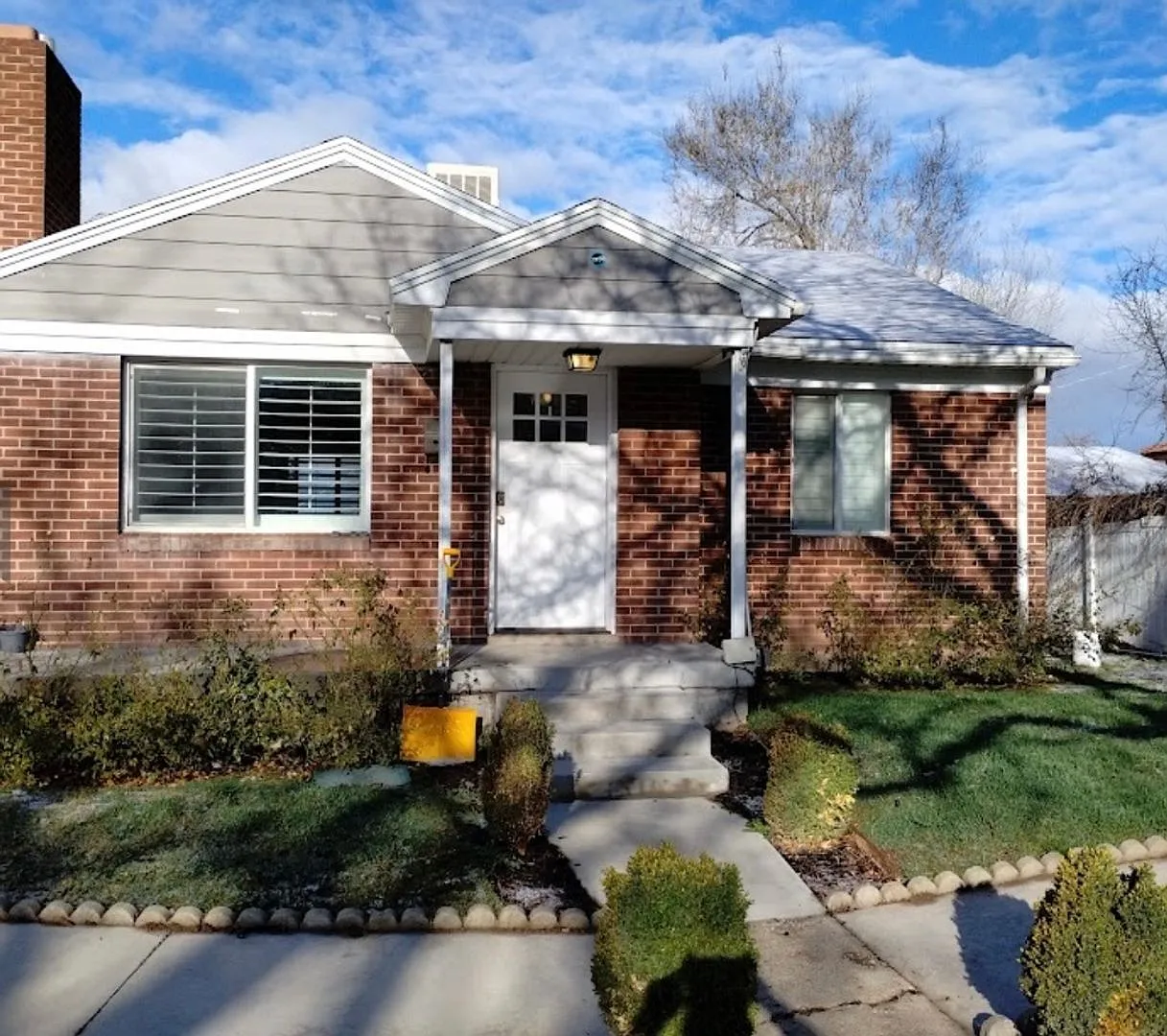 Broadmoor 2196 S — Photo 1