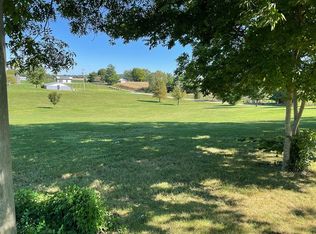 7900 Peters Rd, Wadesville, IN 47638