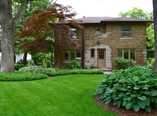 911 23rd Ave, Moline, IL 61265