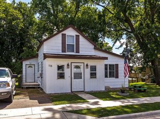 115 1st Ave NW, Pine Island, MN 55963