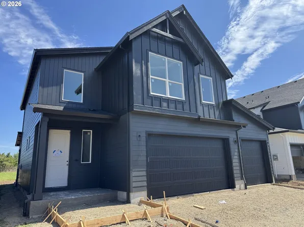 795 Magnolia Ave, Woodburn, OR 97071