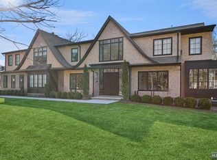 83 Pine Ter, Demarest, NJ 07627