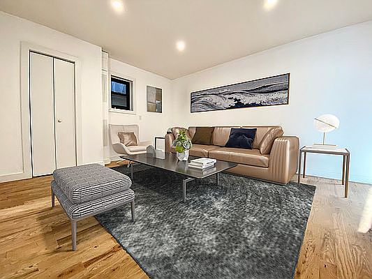 3rd image of 406 W 39th St #5W