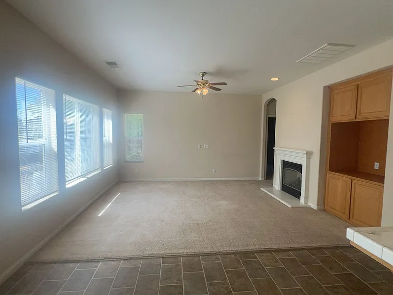 3519 Santiago Ct — Photo 9