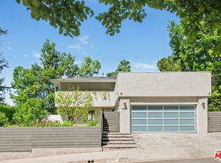 4866 Rosa Rd, Woodland Hills, CA 91364