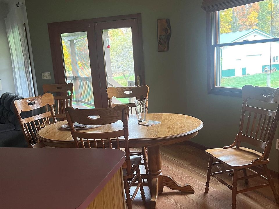 1110 N Summers Rd, photo 5