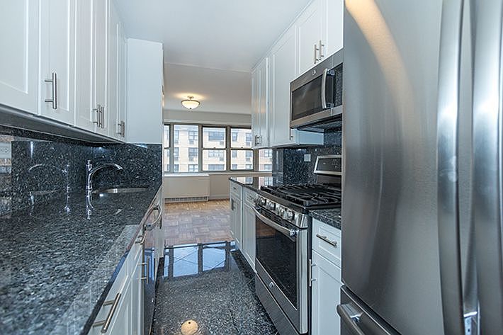 1st image of 1440 2nd Ave #14D