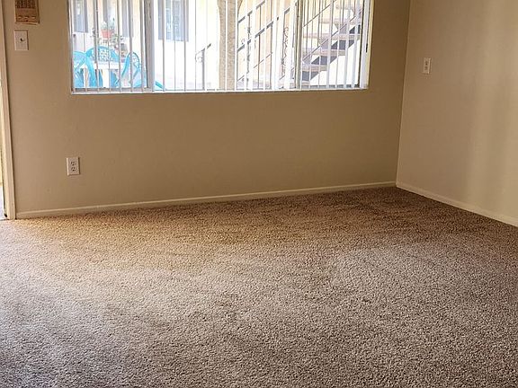 3rd image of 4097 W 142nd St APT 109