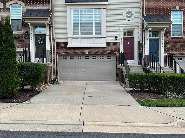 9075 Alexander Way — Photo 1