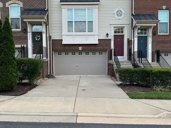 9075 Alexander Way, Manassas Park, VA 20111