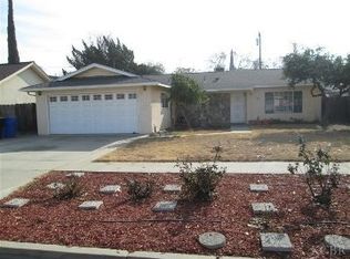 245 W Magnolia Ave, Hanford, CA