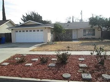 245 W Magnolia Ave photo 1