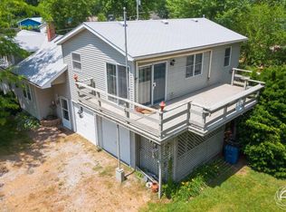 5695 S County Road 210, Knox, IN 46534