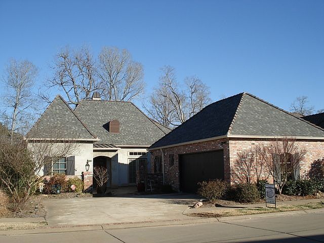 2nd image of 6047 Stonegate Dr