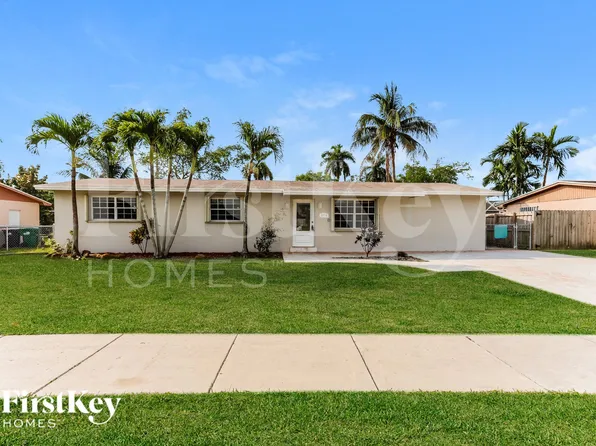 8710 SW 200th St, Cutler Bay, FL 33157