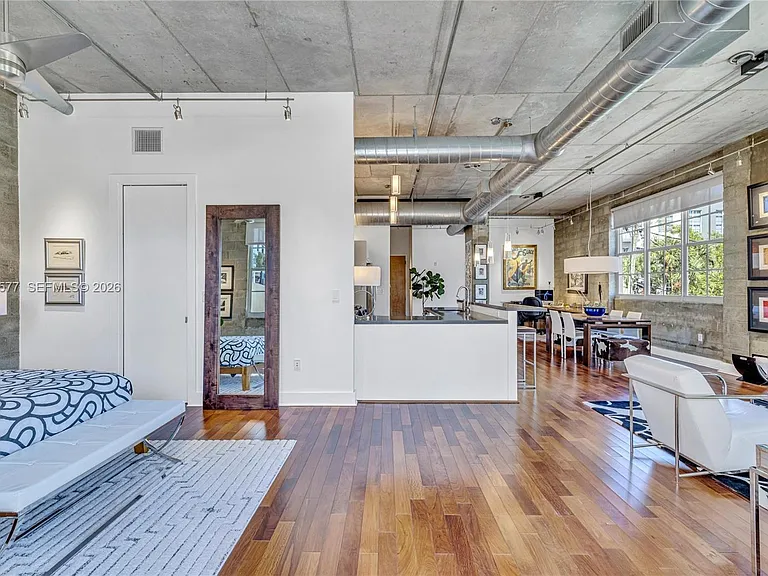 410 NW 1st Ave #206 — Photo 19