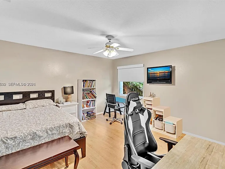3877 Bimini Ave — Photo 31