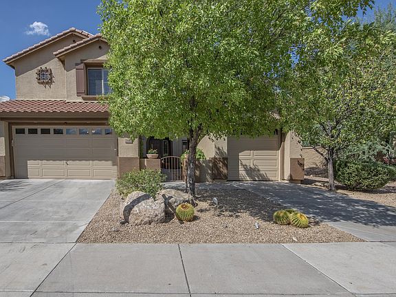 2nd image of 2440 W Coyote Creek Dr
