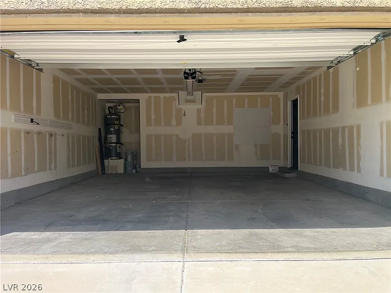 1045 Spotted Saddle St — Photo 25