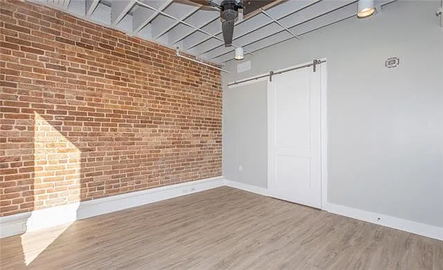 818 Howard Ave #301 — Photo 9