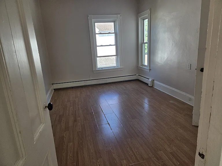 409 Cohannet St #2 — Photo 4
