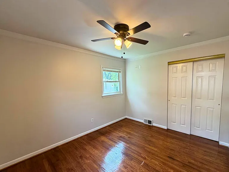 29537 Hazelwood St — Photo 12