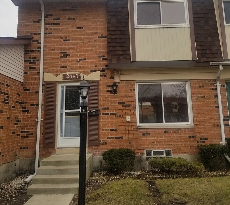 1st image of 2043 Lioncrest Dr