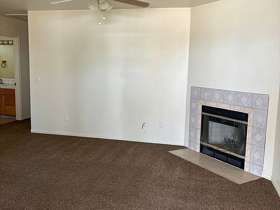 3rd image of 6028 Abronia Ave