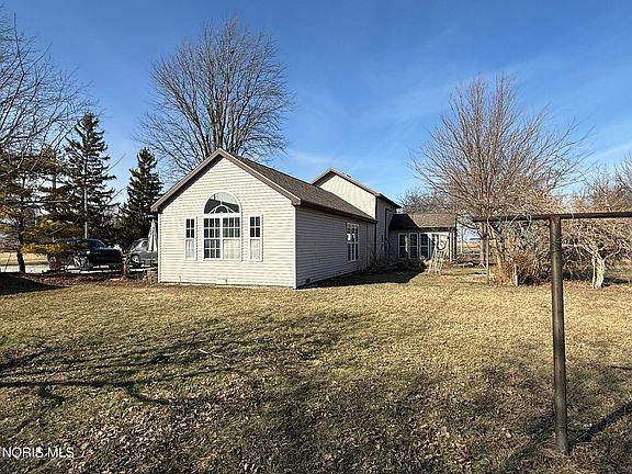 4th image of 8246 Cedar Point Rd