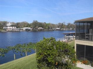 1640 Juno Trl APT 201C, Astor, FL 32102