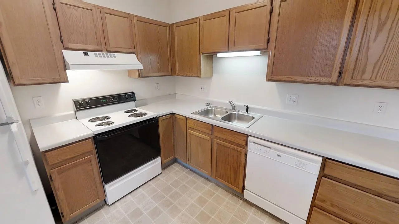 245 Sinclair — Photo 3