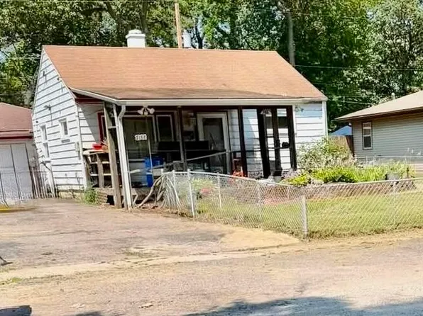 3168 Pulaski St, New Chicago, IN 46342