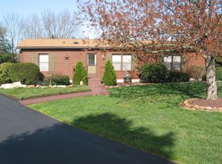 103 Dawn Ln, Honey Brook, PA 19344