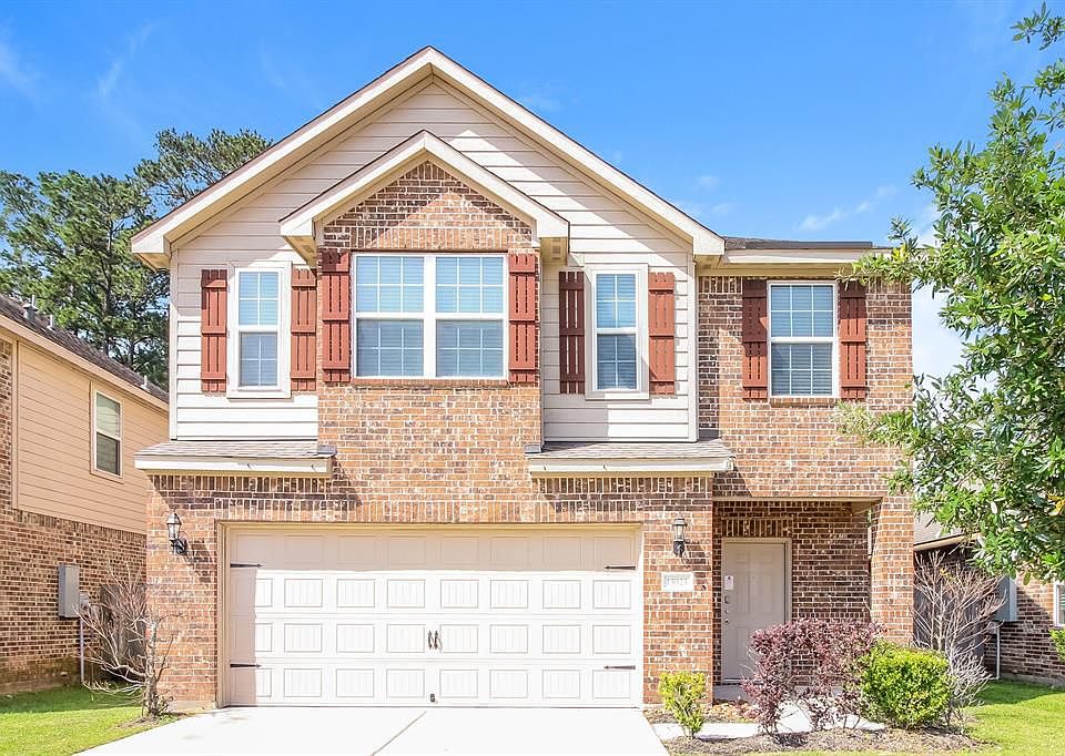 1st image of 15923 Newport Pl
