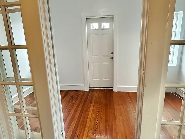2809 W Girard Ave #2 — Photo 3
