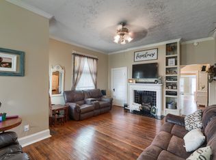 160 E 7th St #C, Calhoun, KY 42327