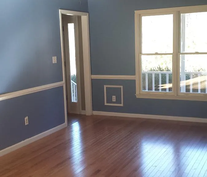 Cary Oaks Dr — Photo 3