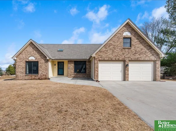 12607 S 68th Ave, Papillion, NE 68133