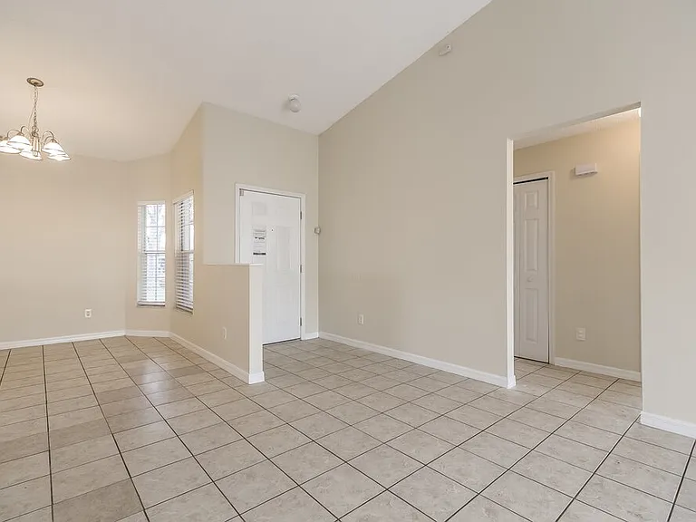4607 Osceola Point Trl — Photo 5