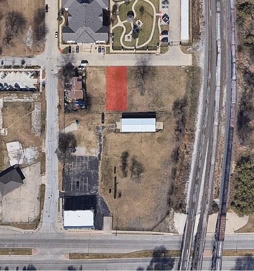 1st image of 308 E Dashwood St